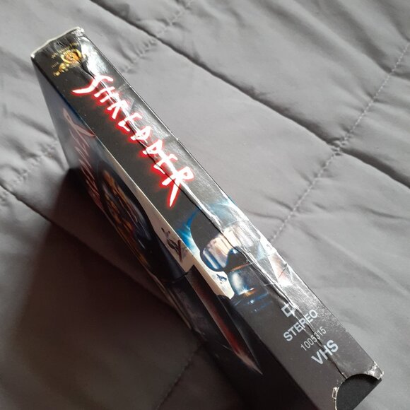 Shredder 2003 VHS Snowboard Winter Slasher Horror  Y2K Showbiz Video Rental - Picture 4 of 9